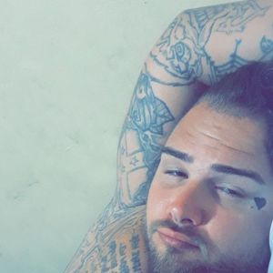 Meet your Posher, Johnathan